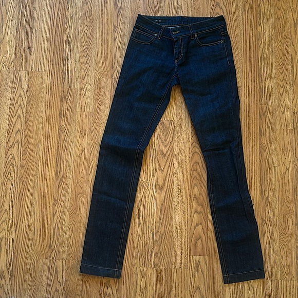 Gucci jeans worn a few times like new